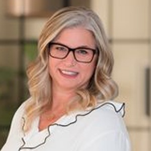 Angela Yoder