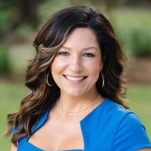 Leigh Smiley
